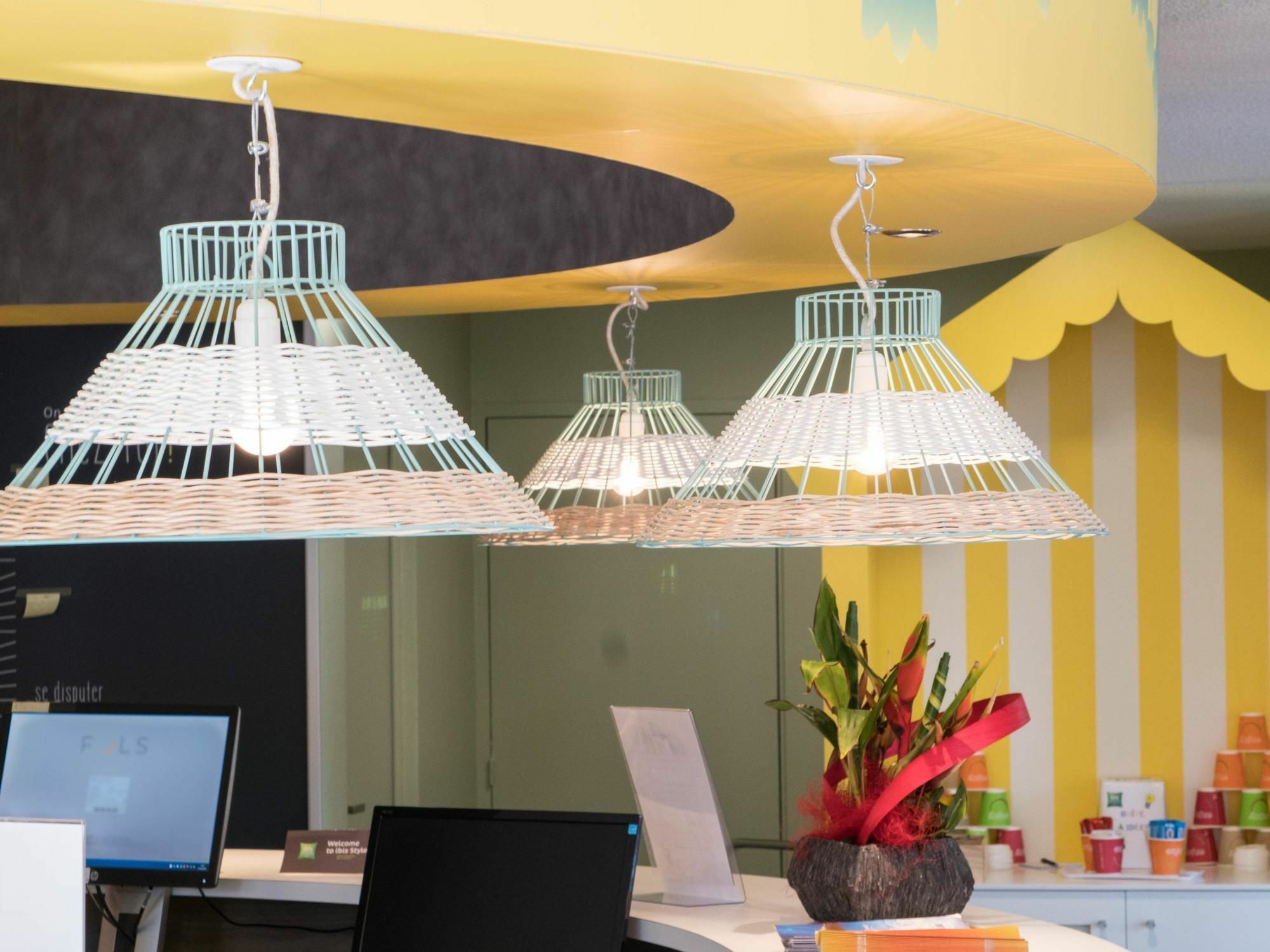 Ibis Styles Perpignan Canet En Roussillon Экстерьер фото
