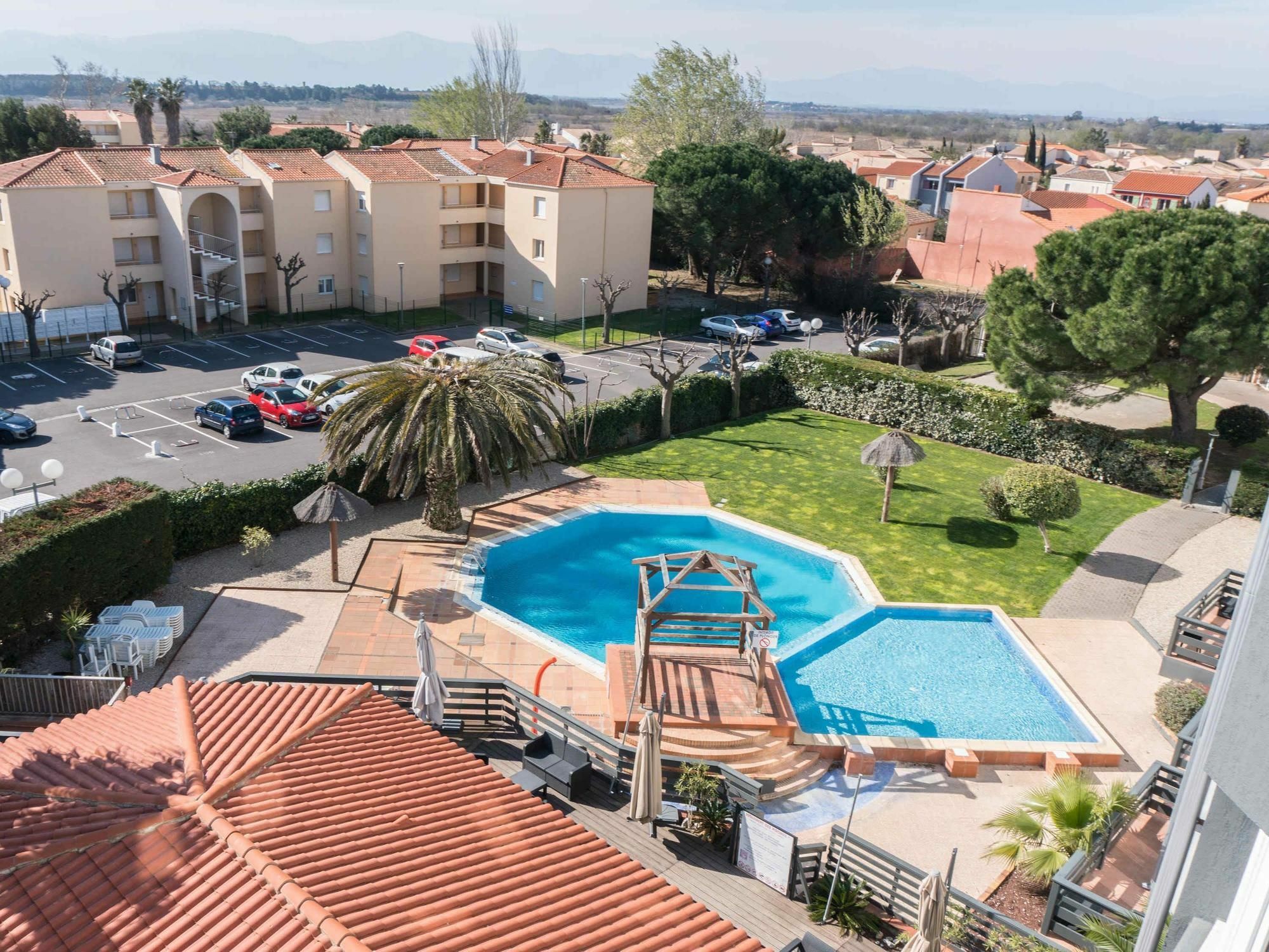 Ibis Styles Perpignan Canet En Roussillon Экстерьер фото