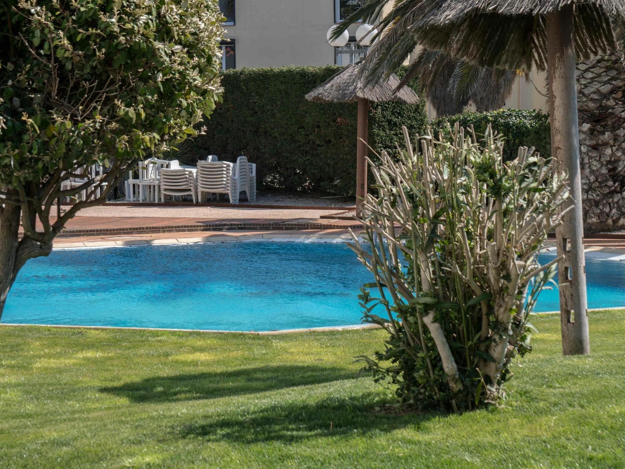 Ibis Styles Perpignan Canet En Roussillon Экстерьер фото